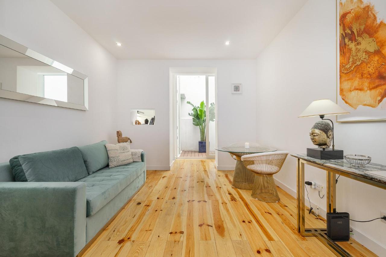 Whome Chic 1-Bed W/ Patio Perfect To Explore ลิสบอน ภายนอก รูปภาพ
